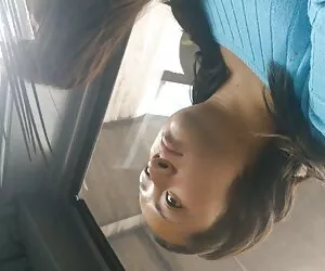 La chica videos porno audio español latino accedió a mostrar coño